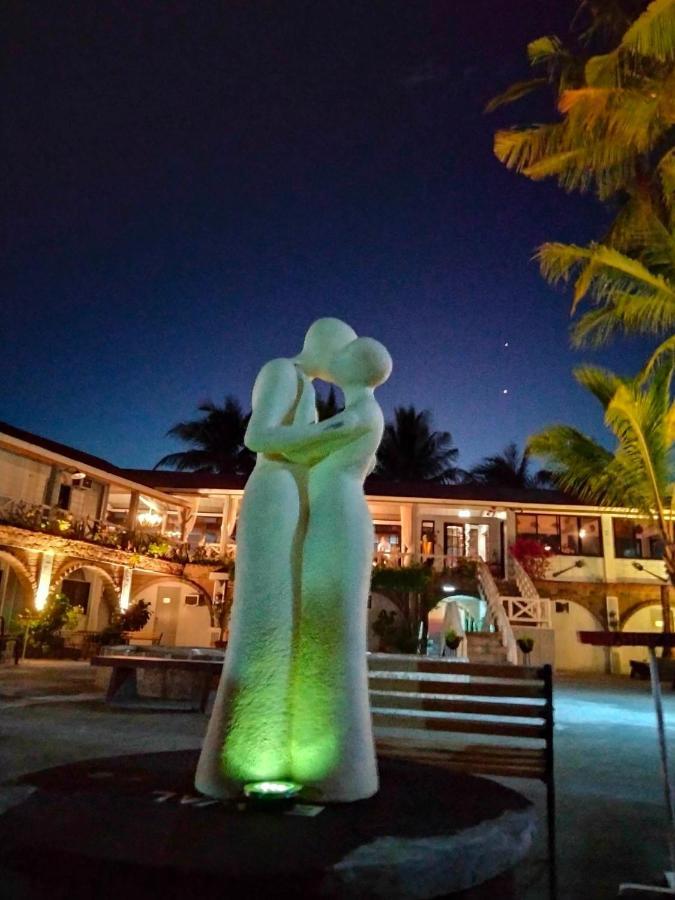 Sunbloom Beachfront Hotel And Restaurant Zambales Sinabacan Eksteriør bilde